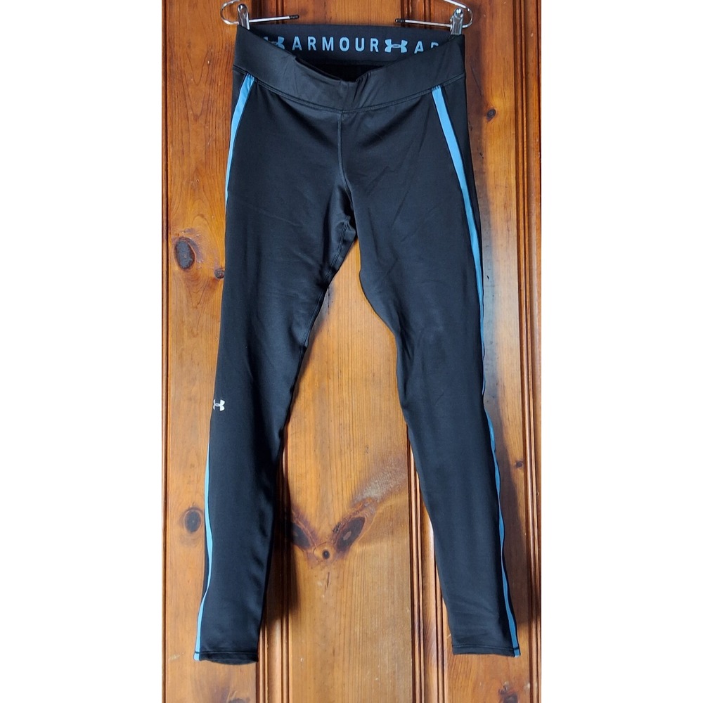 EUC Womans Under Armour Yoga/Athletic Pants Leggings